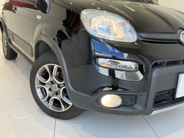 フィアット パンダ 4×4 フォレスタ 4WDの中古車