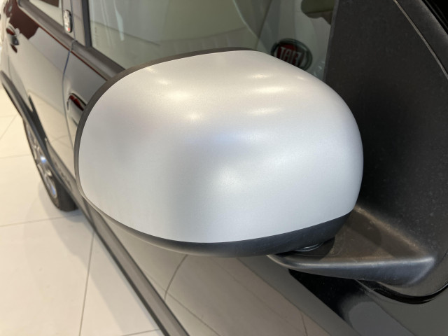 フィアット パンダ 4×4 フォレスタ 4WDの中古車