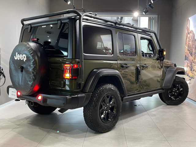ジープ ラングラー アンリミテッド ウイリス 4WDの中古車