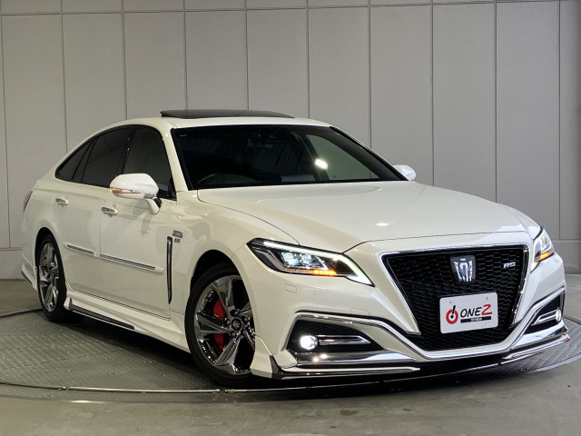 トヨタ クラウン ハイブリッド 3.5 RS アドバンスの中古車