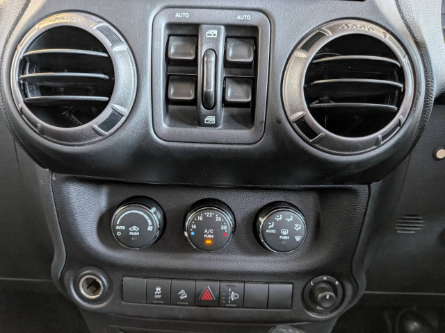 ジープ ラングラー Unlimited Sportの中古車