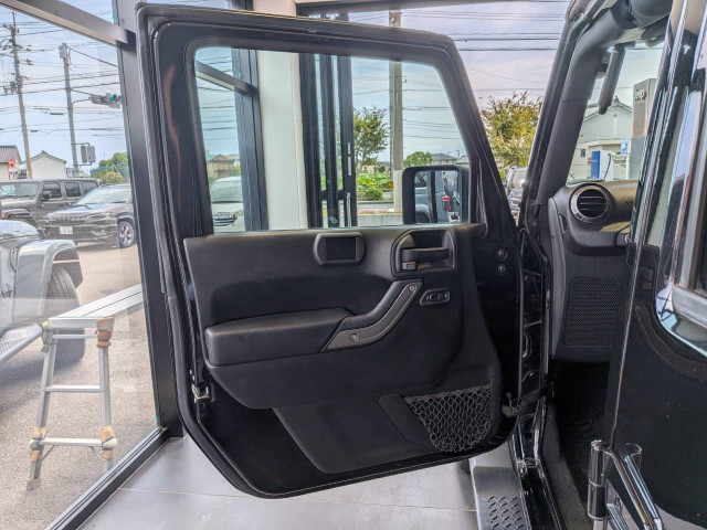 ジープ ラングラー Unlimited Sportの中古車