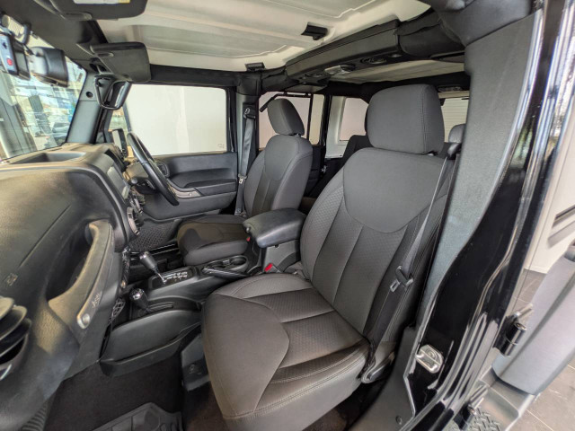 ジープ ラングラー Unlimited Sportの中古車