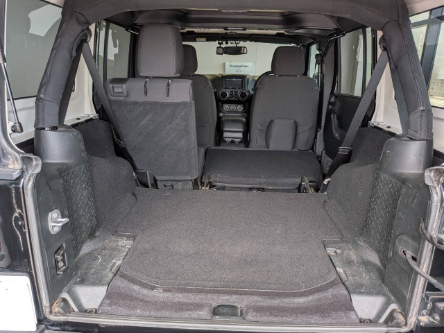ジープ ラングラー Unlimited Sportの中古車