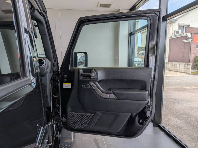 ジープ ラングラー Unlimited Sportの中古車