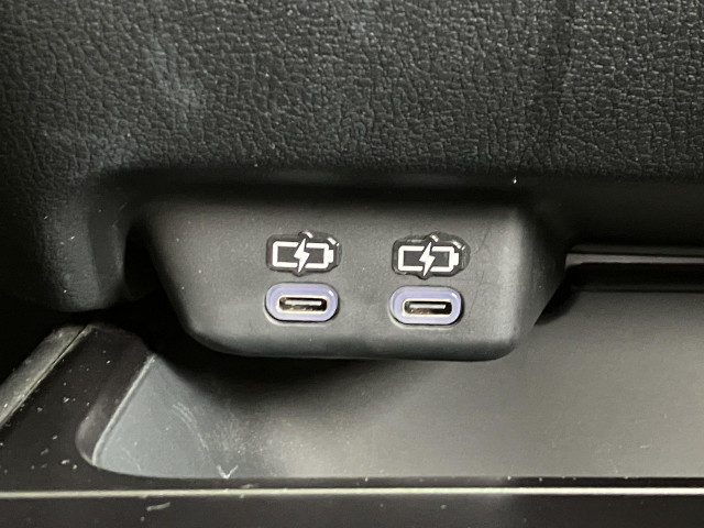 レクサス UX 250h グレイスフル エクスプローラーの中古車