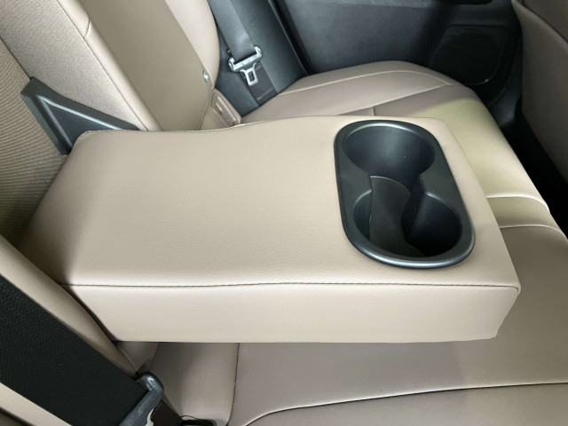 レクサス UX 250h グレイスフル エクスプローラーの中古車