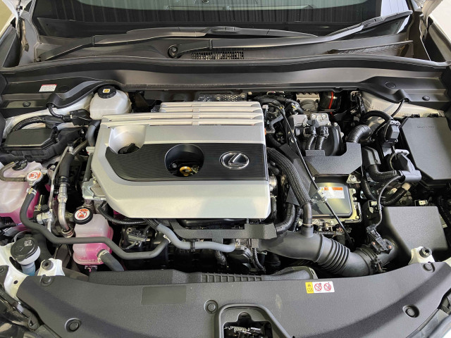レクサス UX 250h グレイスフル エクスプローラーの中古車