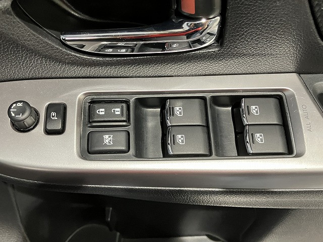 スバル レヴォーグ 1.6 GT アイサイト プラウド エディション 4WDの中古車