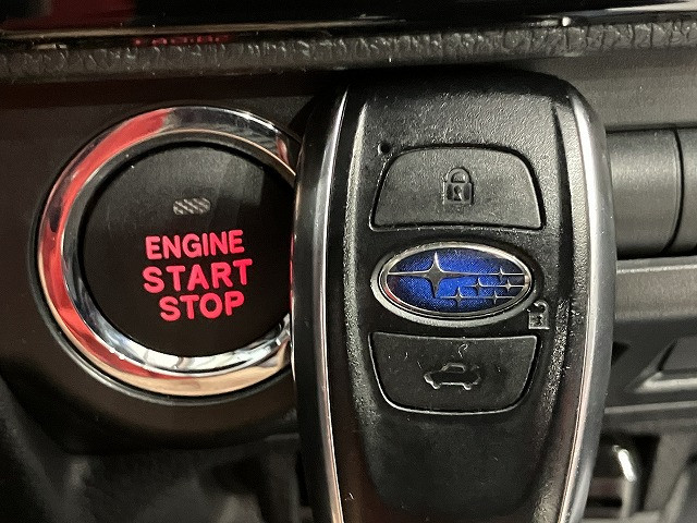 スバル レヴォーグ 1.6 GT アイサイト プラウド エディション 4WDの中古車