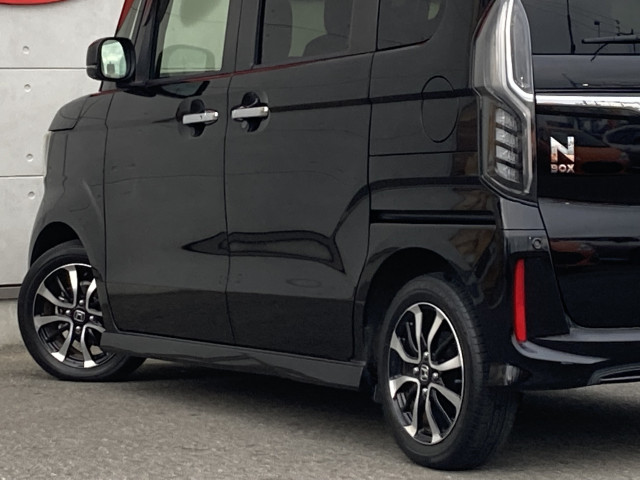 ホンダ N-BOX カスタム 660 G L ホンダセンシングの中古車
