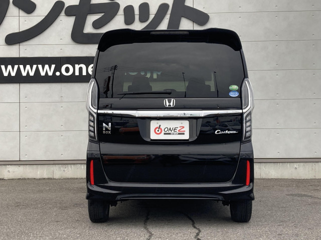 ホンダ N-BOX カスタム 660 G L ホンダセンシングの中古車