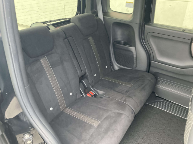 ホンダ N-BOX カスタム 660 G L ホンダセンシングの中古車