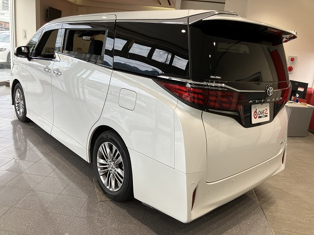 トヨタ アルファード ハイブリッド 2.5 Zの中古車