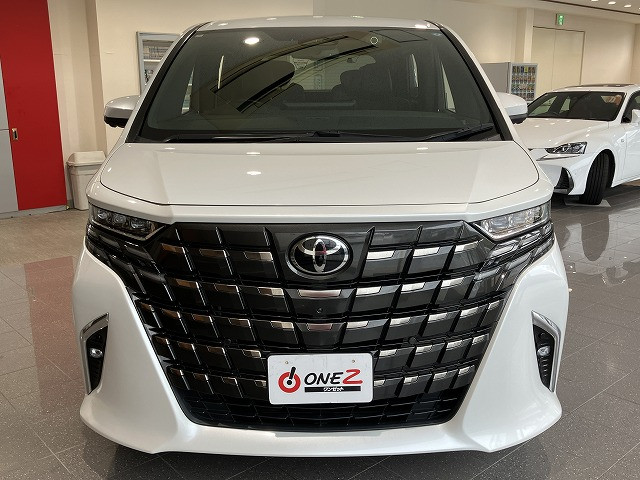 トヨタ アルファード ハイブリッド 2.5 Zの中古車