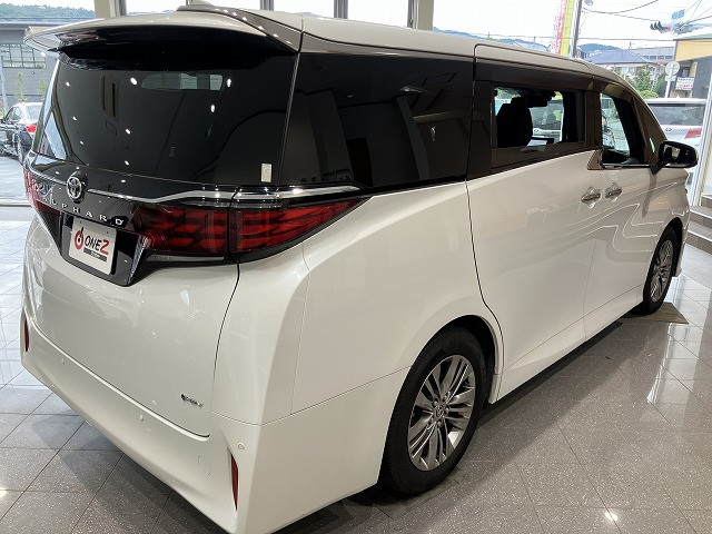 トヨタ アルファード ハイブリッド 2.5 Zの中古車