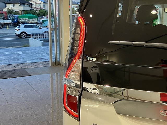 日産 セレナ 1.2 e-POWER ハイウェイスター Vの中古車