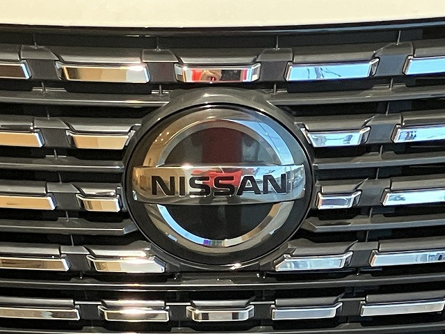 日産 セレナ 1.2 e-POWER ハイウェイスター Vの中古車