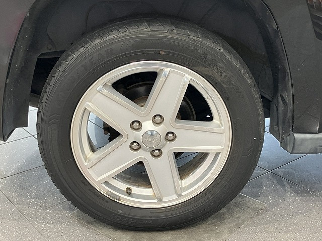 ジープ PATRIOT スポーツ 4WDの中古車