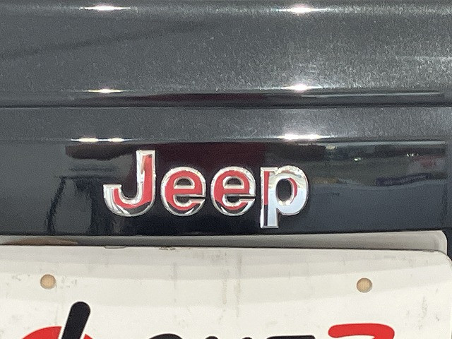 ジープ PATRIOT スポーツ 4WDの中古車