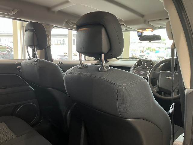 ジープ PATRIOT スポーツ 4WDの中古車