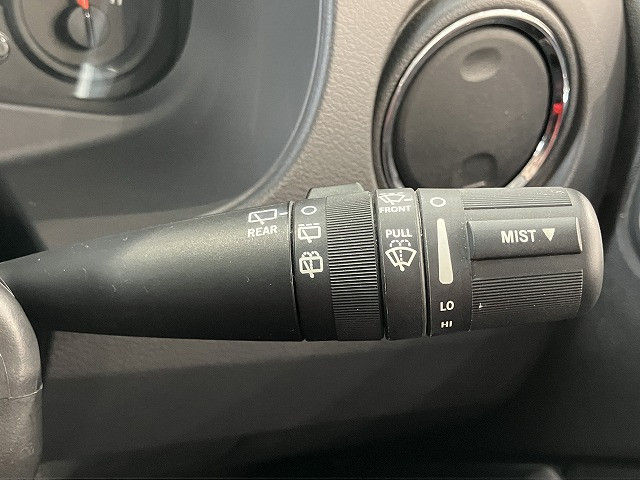 ジープ PATRIOT スポーツ 4WDの中古車