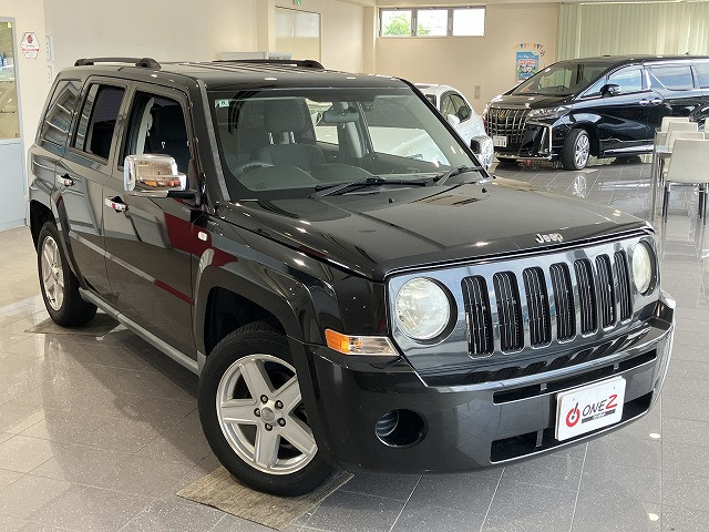 ジープ PATRIOT スポーツ 4WDの中古車