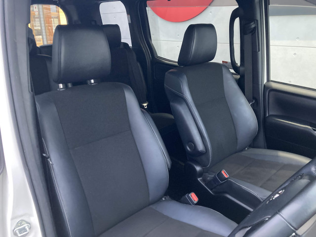 トヨタ ノア 2.0 Si WxBⅡの中古車