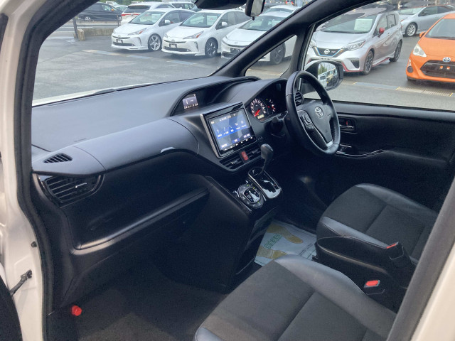 トヨタ ノア 2.0 Si WxBⅡの中古車