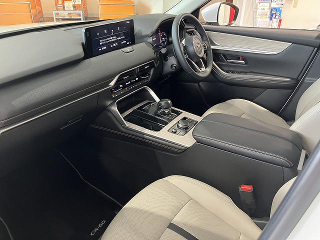 マツダ CX-60 2.5 25S Lパッケージの中古車