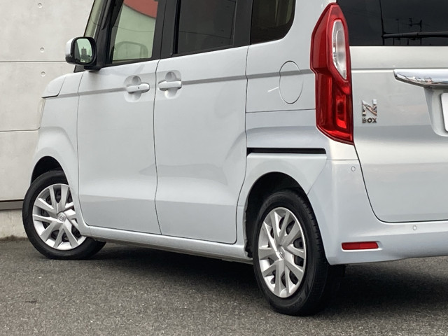 ホンダ N-BOX 660 Lの中古車