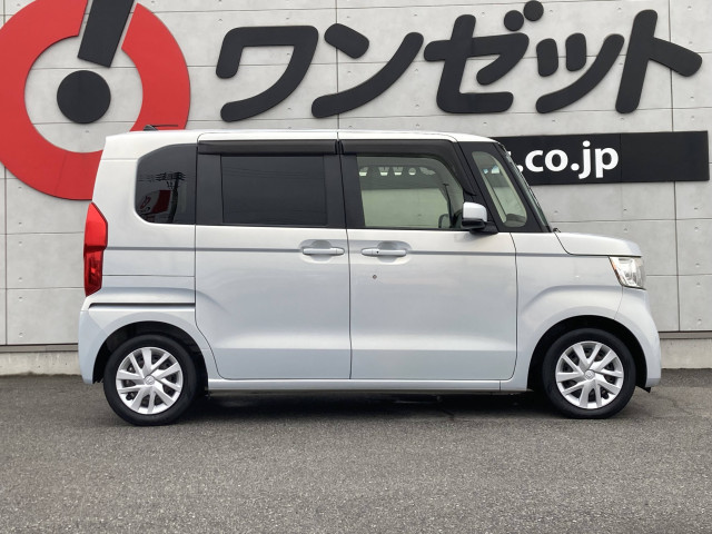 ホンダ N-BOX 660 Lの中古車