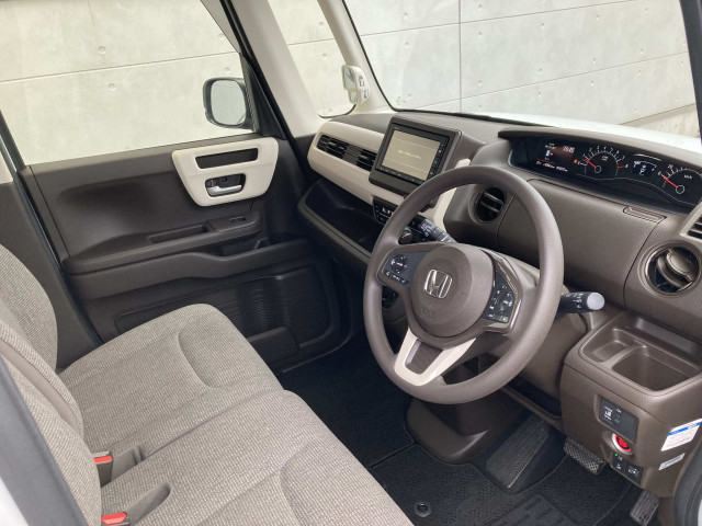 ホンダ N-BOX 660 Lの中古車