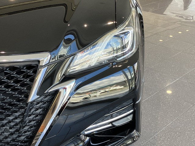 トヨタ クラウンアスリートハイブリッド ハイブリッド 2.5 Sの中古車