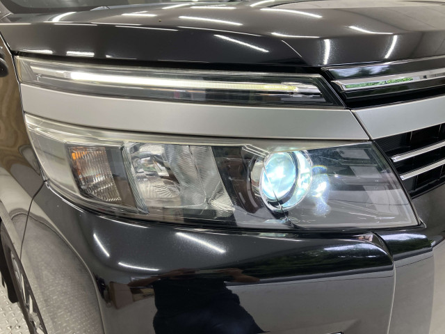 トヨタ ヴォクシー 2.0 ZS 煌Ⅱの中古車