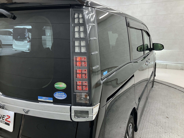 トヨタ ヴォクシー 2.0 ZS 煌Ⅱの中古車