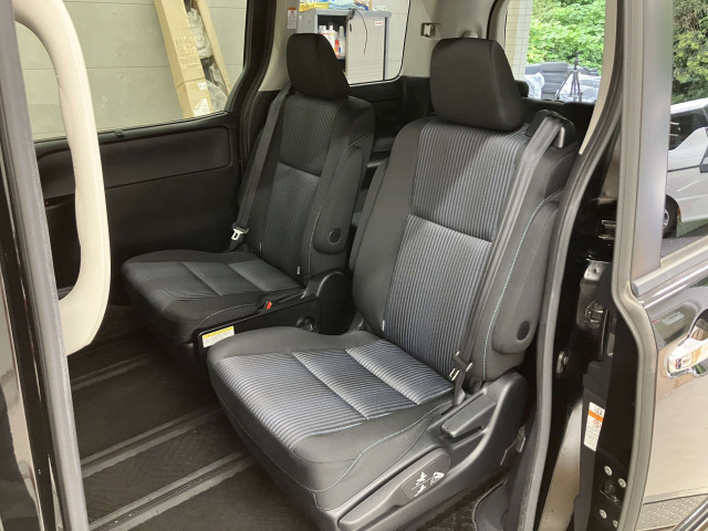トヨタ ヴォクシー 2.0 ZS 煌Ⅱの中古車