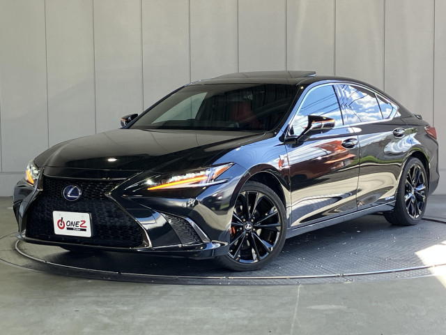 レクサス ES 300h Fスポーツの中古車