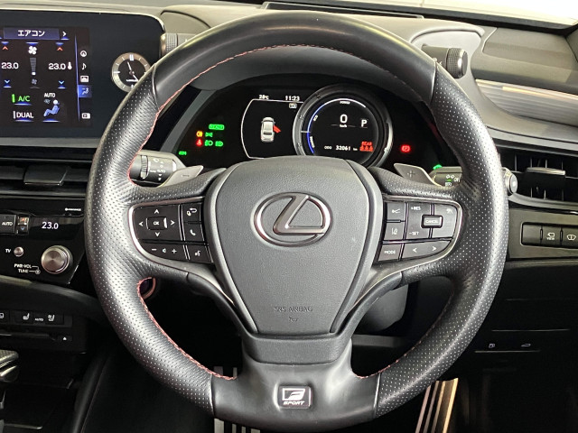 レクサス ES 300h Fスポーツの中古車