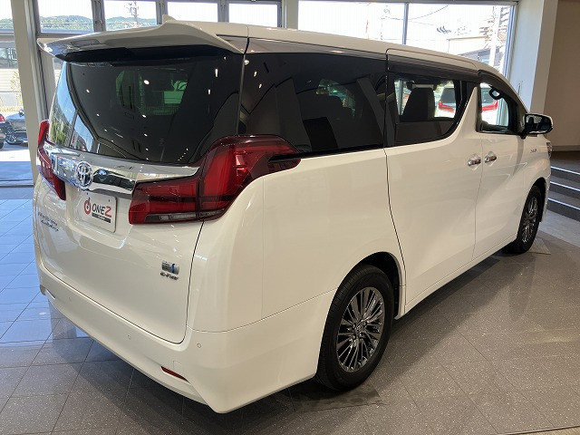 トヨタ アルファードハイブリッド ハイブリッド 2.5 エグゼクティブ ラウンジ E-Four 4WDの中古車