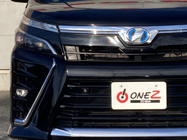 トヨタ ヴォクシーハイブリッド 1.8 ハイブリッド ZS 煌Ⅱの中古車