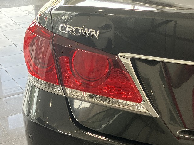 トヨタ クラウンアスリートハイブリッド ハイブリッド 2.5 Sの中古車