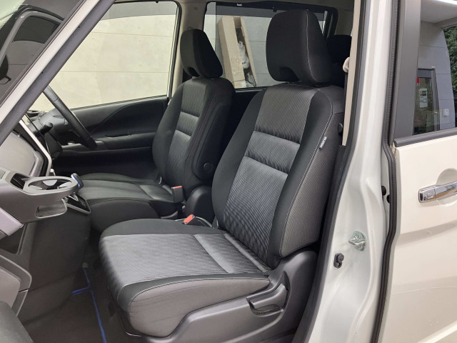 日産 セレナ 1.2 e-POWER ハイウェイスター Vの中古車