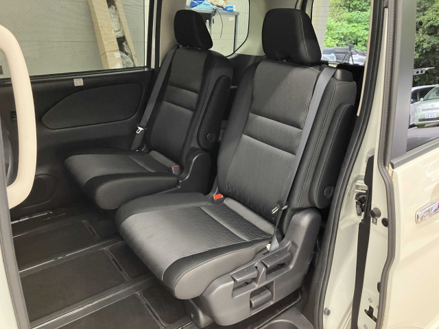 日産 セレナ 1.2 e-POWER ハイウェイスター Vの中古車