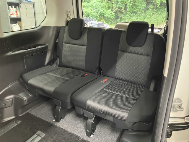 日産 セレナ 1.2 e-POWER ハイウェイスター Vの中古車