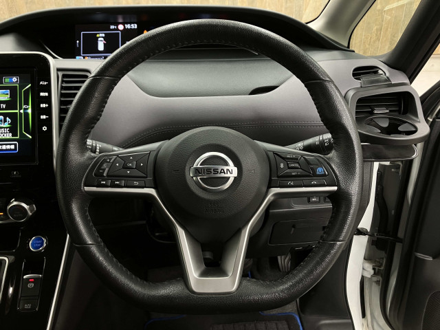 日産 セレナ 1.2 e-POWER ハイウェイスター Vの中古車
