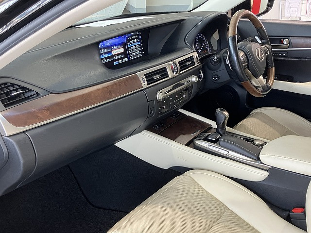レクサス GS 300h バージョンLの中古車