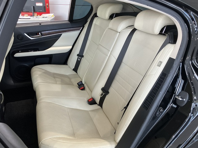 レクサス GS 300h バージョンLの中古車