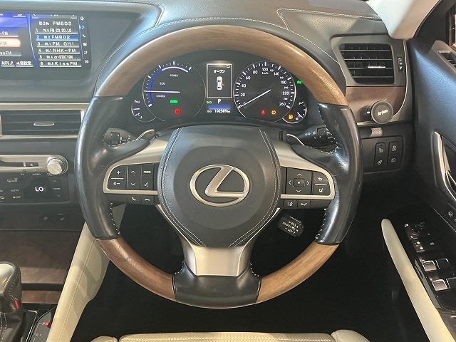 レクサス GS 300h バージョンLの中古車
