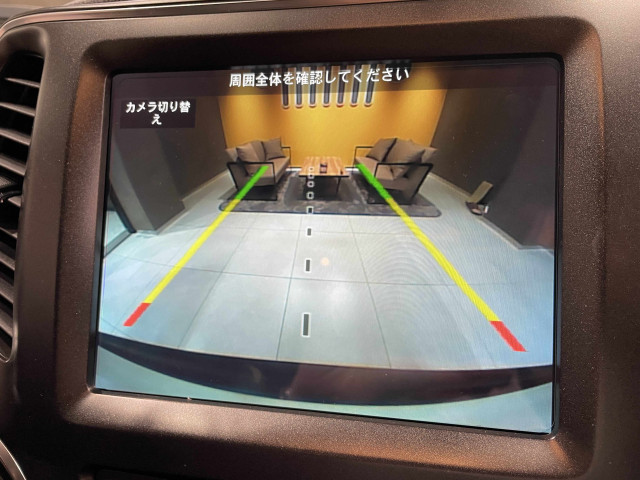 ジープ チェロキー トレイルホーク 4WDの中古車